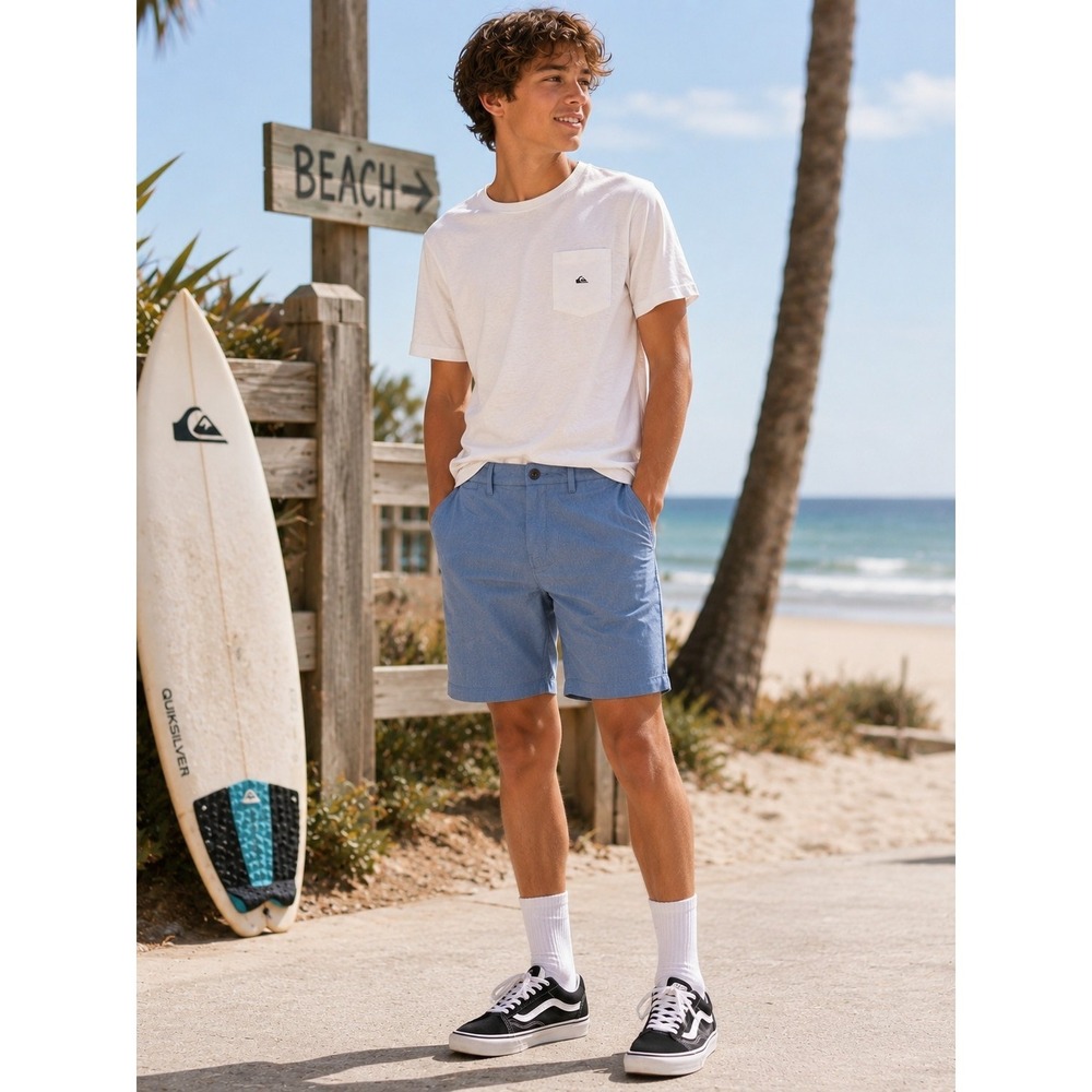 NWT Quiksilver Amphibian Shorts Boys 30/16 Boys Casual Pocket Regular Fit Youth